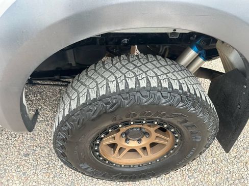 Used 2018 Ford F150 Raptor w/ Equipment Group 802A Luxury AWD/4WD image 40