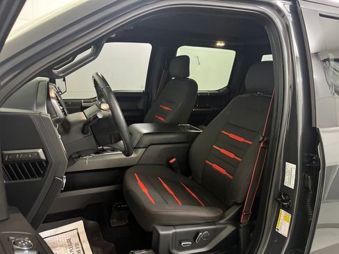 Used 2016 Ford F150 XLT w/ Equipment Group 302A Luxury image 18