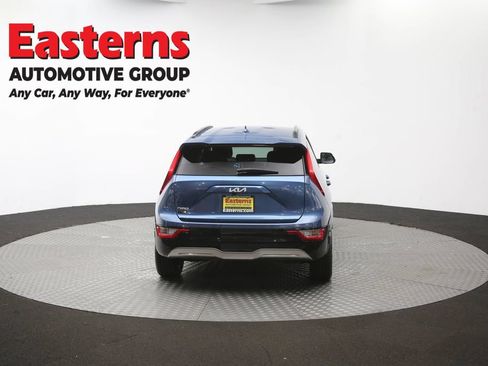 Used 2023 Kia Niro Wind w/ Wind Preserve Package FWD image 35