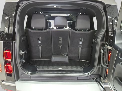 Used 2024 Land Rover Defender 130 S AWD/4WD image 4