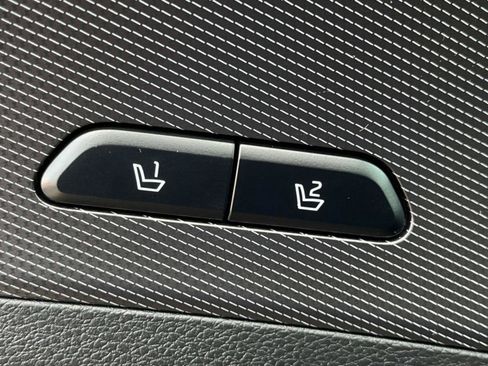 New 2025 Kia Sportage SX FWD image 24
