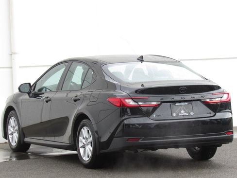 Used 2026 Toyota Camry LE w/ Preferred Package 2 (TMS) FWD image 5