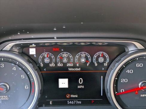 Used 2021 Chevrolet Tahoe Premier w/ Premium Package image 10