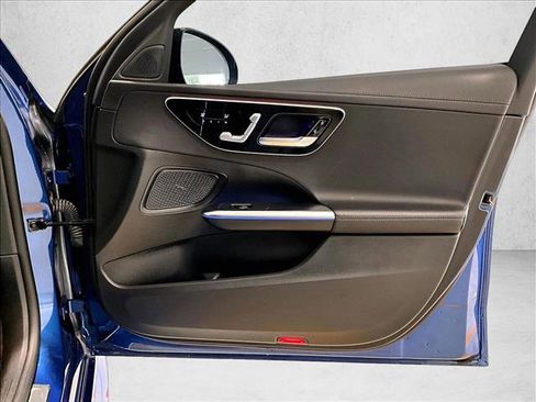 Used 2022 Mercedes-Benz C 300 Sedan image 19