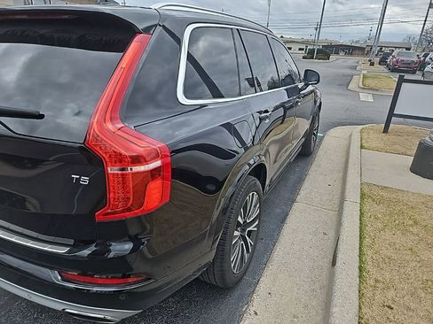 Used 2020 Volvo XC90 T5 Momentum w/ Protection Package Premier image 2