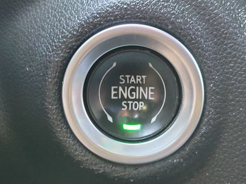 Used 2021 GMC Sierra 1500 AT4 w/ AT4 Value Package AWD/4WD image 25