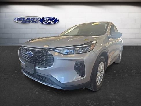 Used 2024 Ford Escape Active AWD/4WD image 1