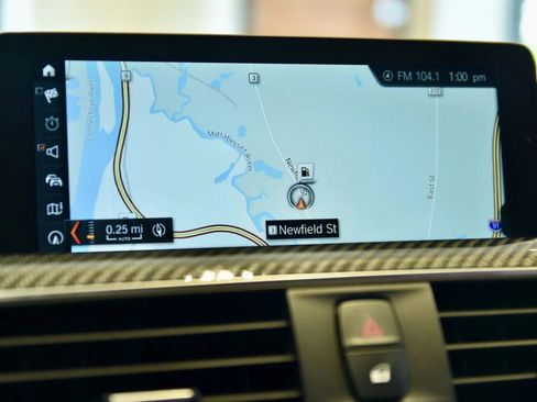 Used 2018 BMW M3 RWD image 14
