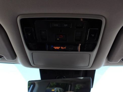 Used 2024 Toyota Grand Highlander AWD image 36