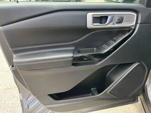Used 2022 Ford Explorer ST w/ Equipment Group 401A AWD/4WD image 10