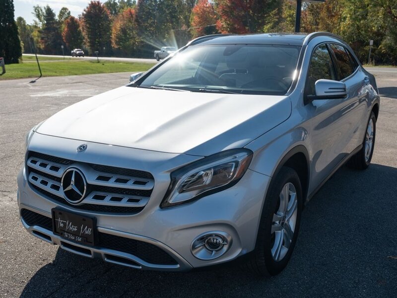 Used 2019 Mercedes-Benz GLA 250 4MATIC image 1