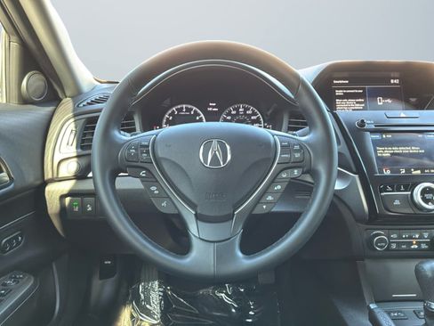 Used 2020 Acura ILX FWD image 11