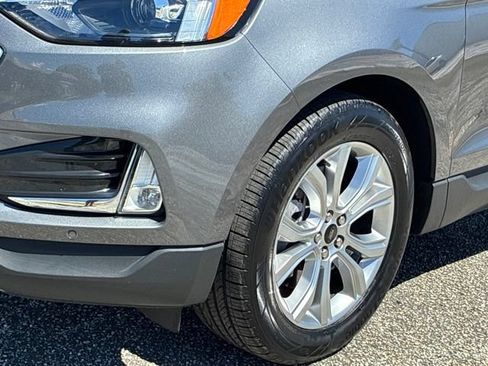 Used 2024 Ford Edge Titanium AWD/4WD image 11