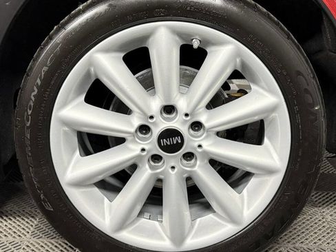 Used 2016 MINI Cooper Clubman FWD image 32