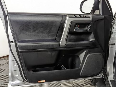 Certified 2022 Toyota 4Runner SR5 Premium image 13