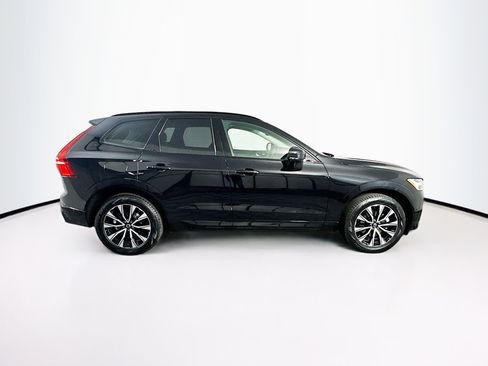 Used 2025 Volvo XC60 B5 Plus w/ Climate Package image 10