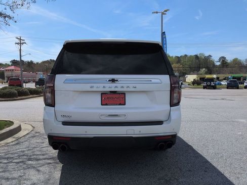 Used 2023 Chevrolet Suburban High Country AWD/4WD image 7