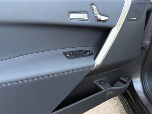 New 2026 BMW iX xDrive45 AWD/4WD image 15