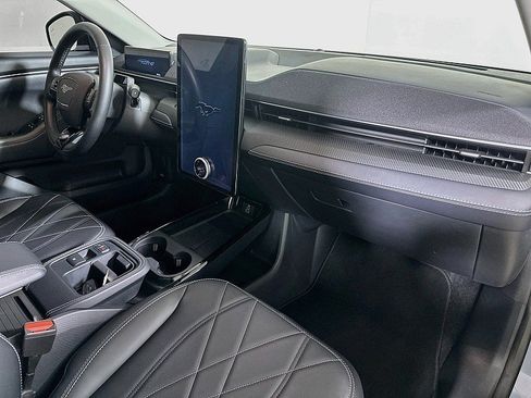 Used 2025 Ford Mustang Mach-E Select w/ Comfort Package Lite AWD/4WD image 28