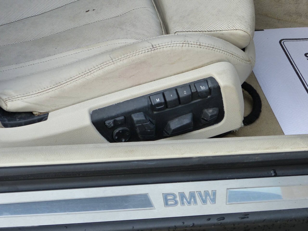 Used 2012 BMW 650i Convertible RWD image 35