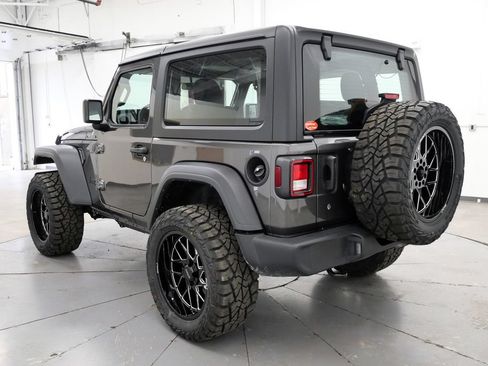 Used 2024 Jeep Wrangler Sport AWD/4WD image 5