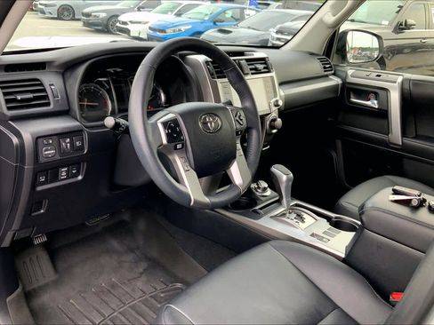 Used 2022 Toyota 4Runner TRD Sport w/ Technology Package AWD/4WD image 16