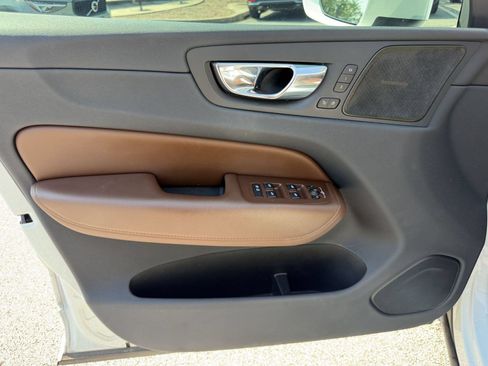 Used 2019 Volvo XC60 T5 Inscription w/ Protection Package Premier FWD image 13