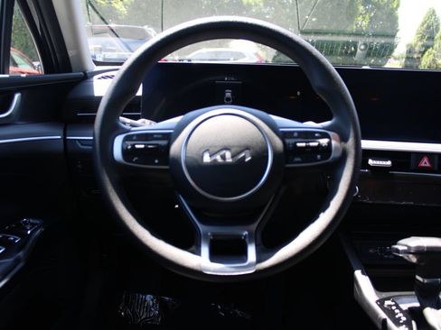 Used 2025 Kia K5 LXS FWD image 17