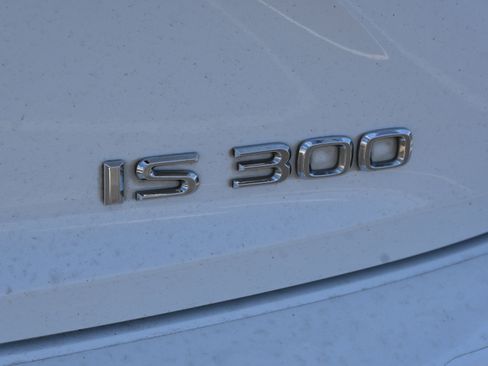 Used 2020 Lexus IS 300 F Sport w/ F Sport Package RWD image 35