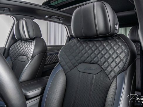Used 2023 Bentley Bentayga Speed image 46