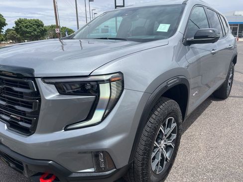 Used 2024 GMC Acadia AT4 AWD/4WD image 6