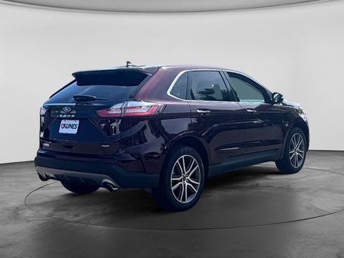 Used 2024 Ford Edge Titanium w/ Equipment Group 301A AWD/4WD image 10