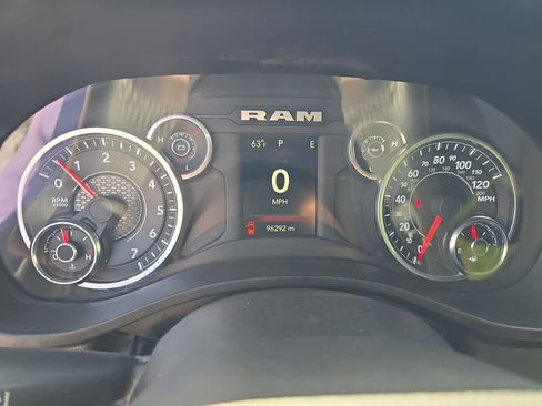 Used 2024 RAM 1500 Big Horn AWD/4WD image 17