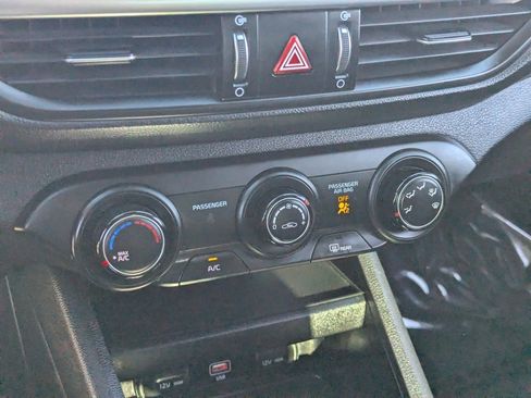 Used 2022 Kia Forte LXS image 26