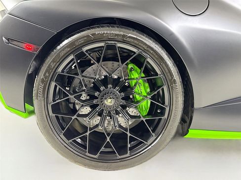 Used 2023 Lamborghini Huracan STO image 37