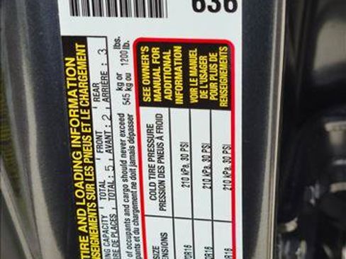 Used 2022 Toyota Tacoma TRD Off-Road w/ Technology Package RWD image 20
