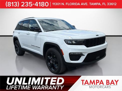 Used 2024 Jeep Grand Cherokee Limited w/ Black Appearance Package RWD image 1