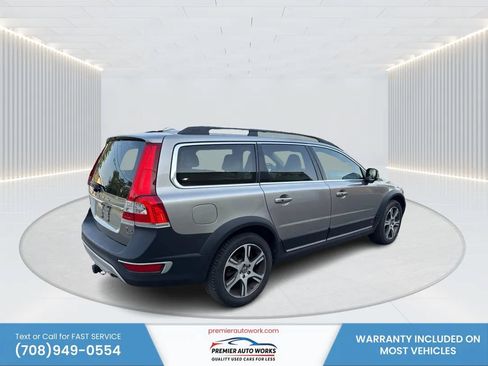Used 2015 Volvo XC70 T6 Platinum w/ Climate Package AWD/4WD image 4