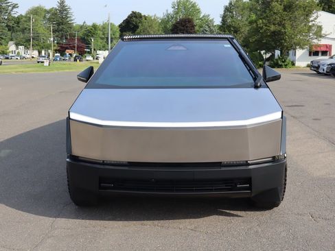 Used 2024 Tesla Cybertruck Cyberbeast AWD/4WD image 2