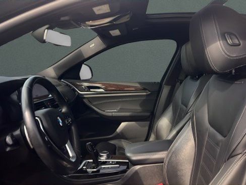 Used 2020 BMW X4 xDrive30i w/ Premium Package image 6