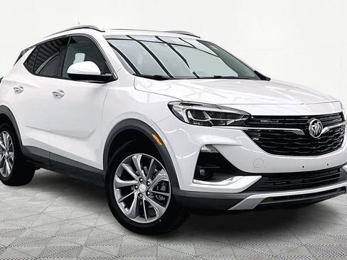 Used 2023 Buick Encore GX Essence w/ Experience Buick Package image 12