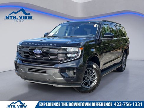 Used 2025 Ford Expedition Max Active RWD image 1