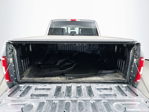 Used 2019 Ford F150 XLT w/ Equipment Group 302A Luxury AWD/4WD image 26