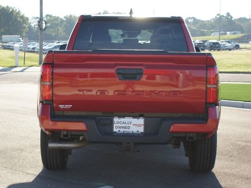 Used 2024 Toyota Tacoma SR5 image 3