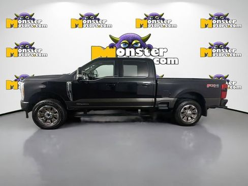Used 2025 Ford F250 King Ranch AWD/4WD image 8
