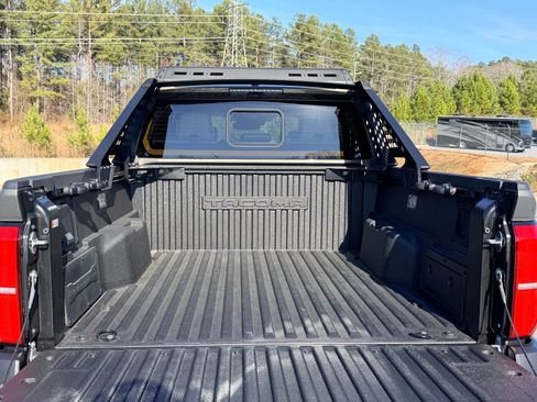 Used 2025 Toyota Tacoma 4x4 Double Cab Hybrid image 23