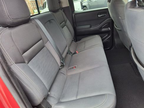 Used 2022 Nissan Frontier SV AWD/4WD image 24