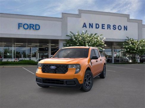 New 2026 Ford Maverick XLT w/ XLT Luxury Package image 2