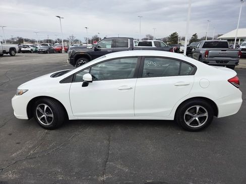 Used 2015 Honda Civic SE image 17