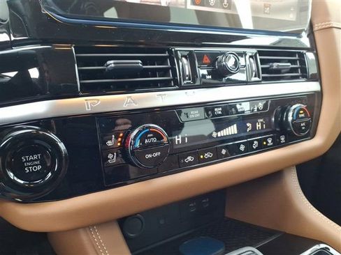 New 2026 Nissan Pathfinder Platinum image 12